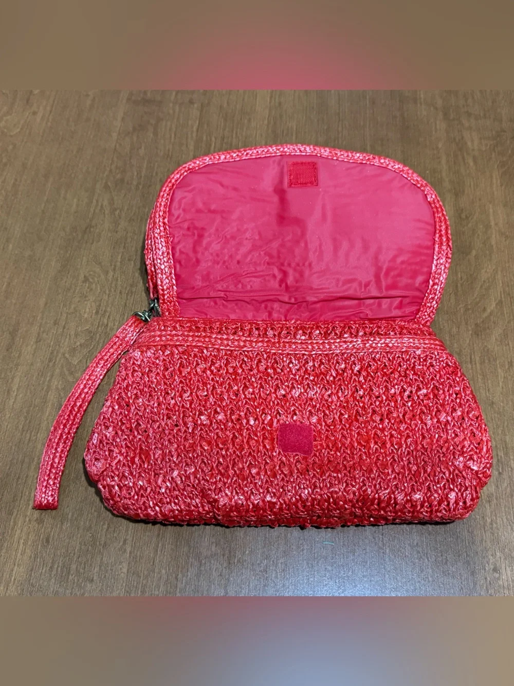Gloria Astor Red Woven Wristlet Clutch